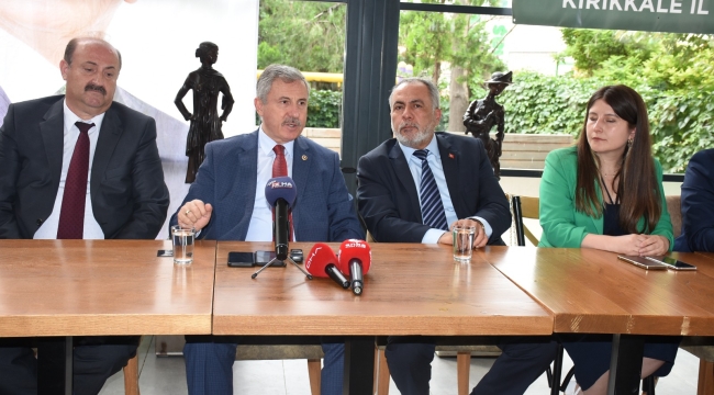 BİZ ASGARİ ÜCRETE ZAM DEĞİL, HAYAT PAHALILIĞININ DÜŞMESİNİ BEKLİYORUZ