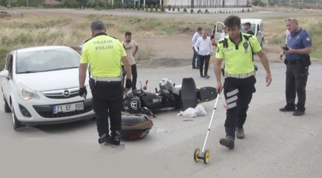 Otomobil ile motosiklet çarpıştı; 1 kişi öldü