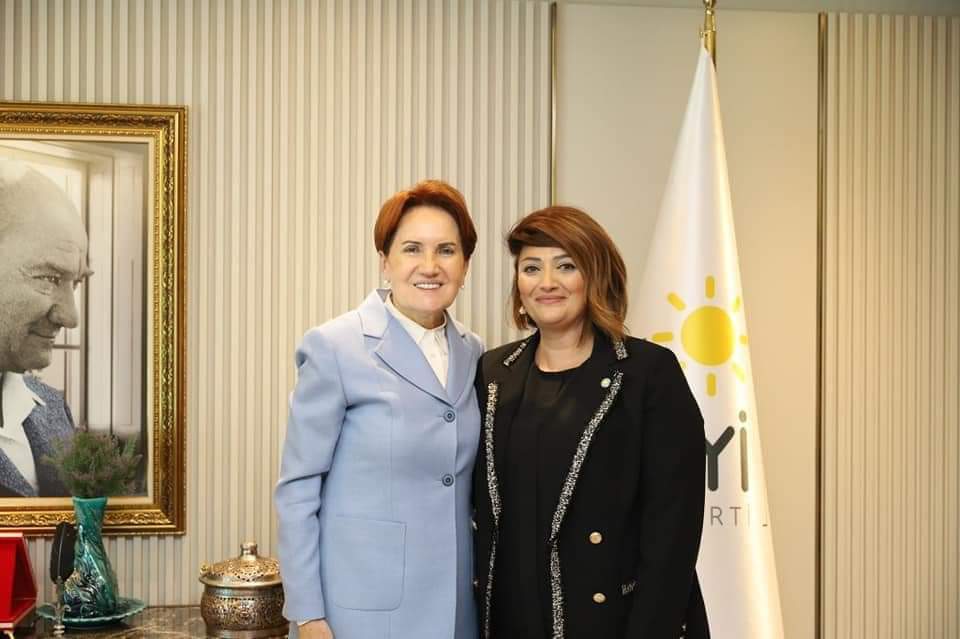 Esra yılmaz iyi parti'ye geçti