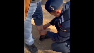 Çorapların içine gizlenmiş halde uyuşturucu bulundu