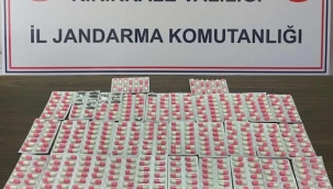 Şüphe üzerine durdurulan araçta yüzlerce hap çıktı