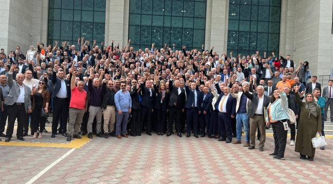 Halil Öztürk ikinci dönem için mazbatasını aldı