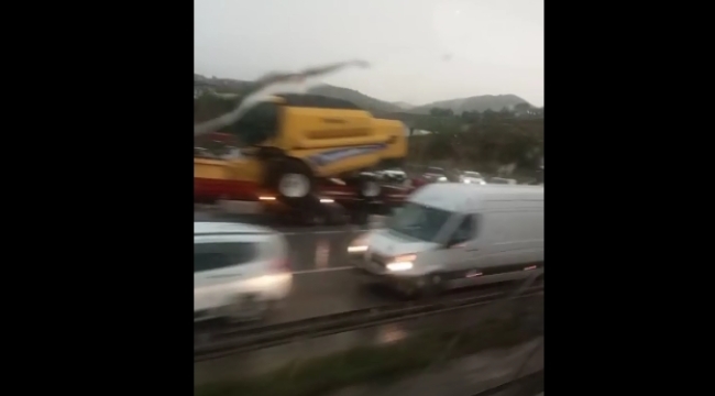 Kuvvetli yağış Ankara-Kırıkkale karayolunda ulaşımı aksattı