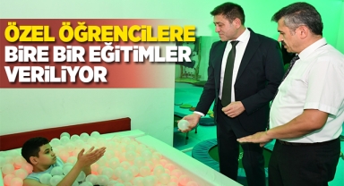 Özel öğrencilere bire bir eğitimler veriliyor