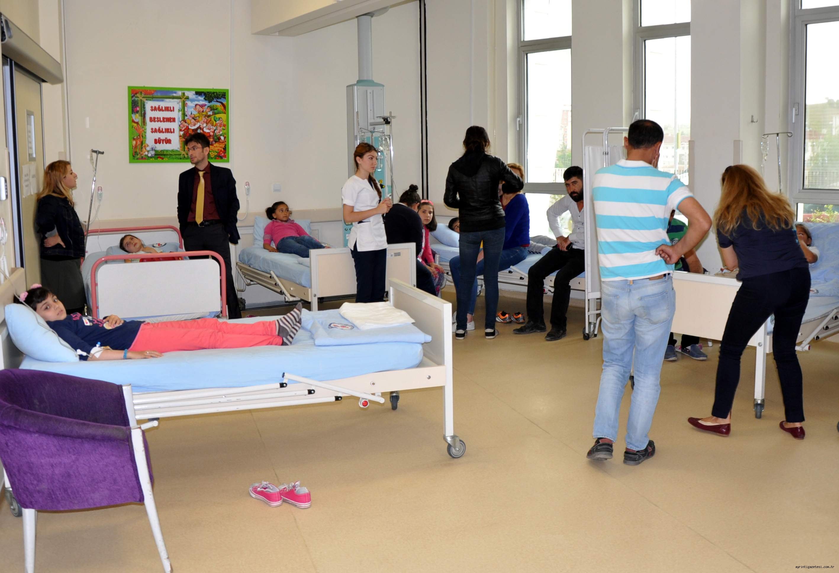 38 öğrenci zehirlendi