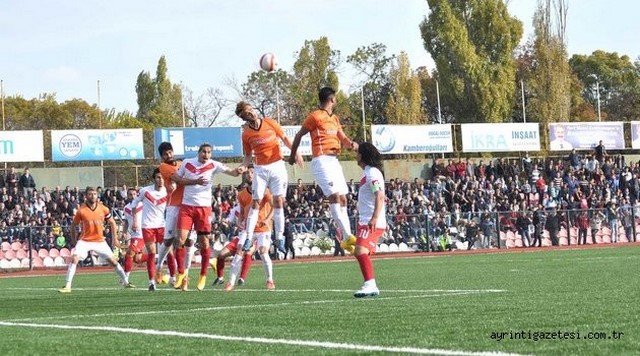 Futbolcularla yollarını ayırdılar