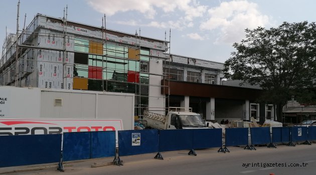 GENÇLİK MERKEZİ YÜKSELİYOR