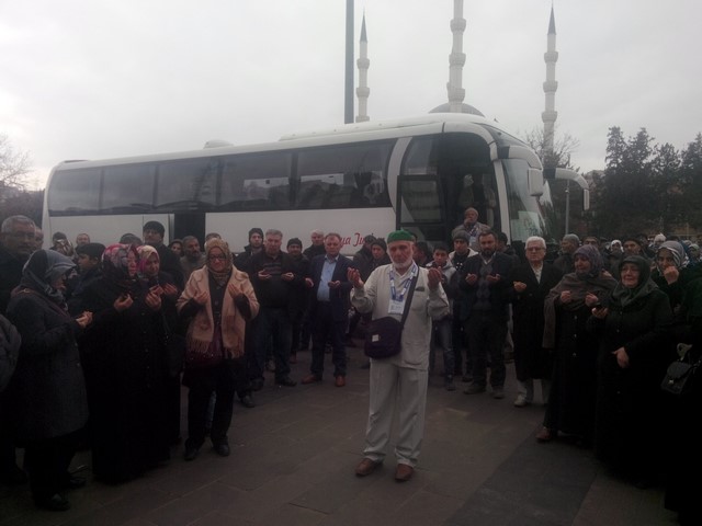 İpekci turizm umrecilerini uğurladı