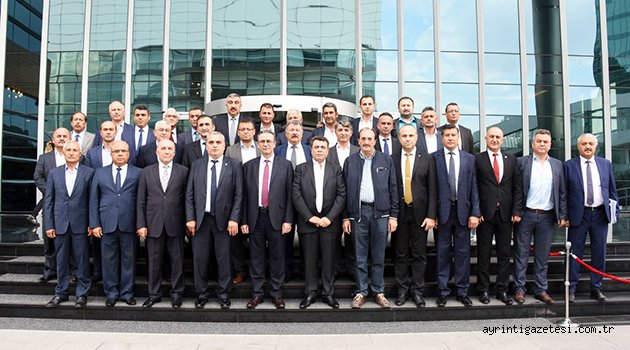 İşimizin başındayız