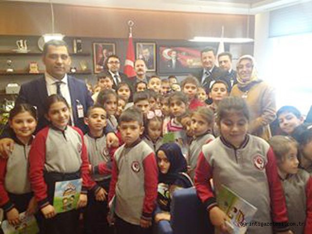 Öğrenciler TBMM’Yİ gezdi