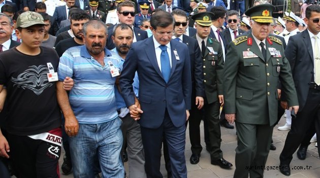 ŞEHİT BABASINI DOLANDIRDILAR