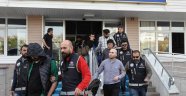 12 Kişi Tutuklandı