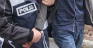 14 polis gözaltına alındı