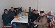 Bildik’ten gazetecilere jest
