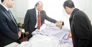Yaralı polise ziyaret