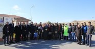 KYK’lı öğrencilerden Polislere moral ziyareti