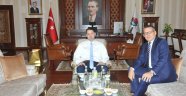 Uzeli Haktankaçmaz’ı ziyaret etti