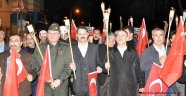 Çanakkale için fener alayı