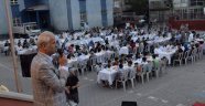 Akçay Bir selamla 500 gönül aldı
