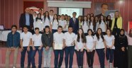 Avrupa’da Staj Yapan Öğrenciler Sertifikalarını Aldı