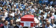 DEMOKRASİ ŞEHİTLERİ SON YOLCULUKLARINA UĞURLANDI