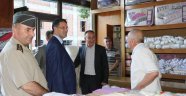 Haktankaçmaz ve Saygılı esnafı ziyaret etti