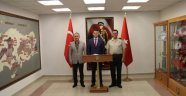 Haktankaçmaz ve Saygılı Garnizon Komutanını ziyaret etti