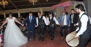 Hollandalı geline Türk düğünü