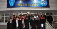 Kritik süreçte çok dikkatli olmamız gerekiyor