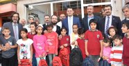 Mültecilere kırtasiye yardımı yapıldı