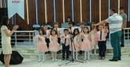 ÖZEL GÖZDESEN ANASINIFIN’DA MEZUNİYET SEVİNCİ