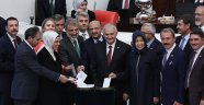 SON BAŞBAKAN YILDIRIM MECLİS BAŞKANI SEÇİLDİ