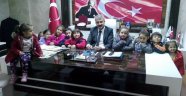 Sungur’dan miniklere ödül