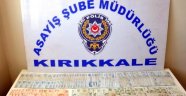 Yardım Kolisi Getirdiklerini Söyleyip Yaşlı Kadını Dolandırdılar