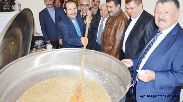 Tokat Vakfı Geleneksel Aşuresi