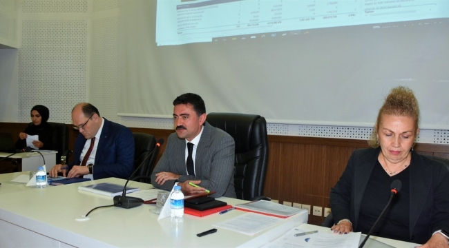 Tekbıyıkoğlu, 215 projenin maliyetini açıkladı
