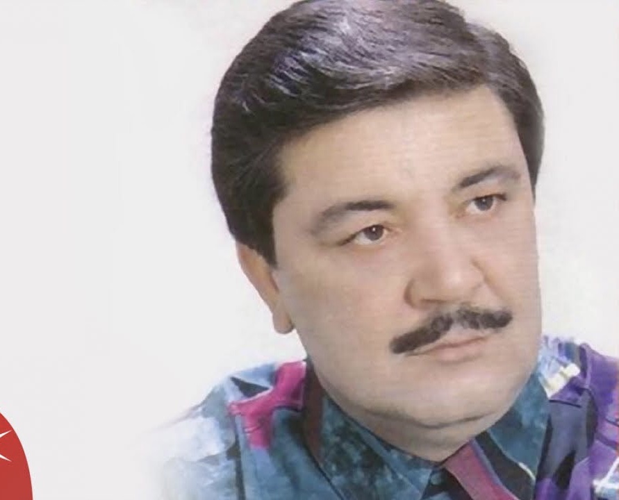 Ünlü saz sanatçısı Ekrem Çelebi hayatını kaybetti