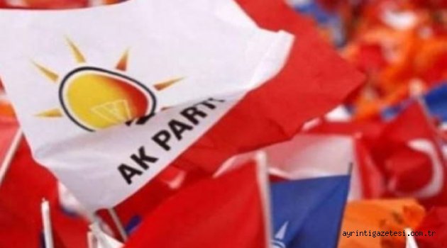 AK PARTİ'DE İSTİFALAR İSTENDİ
