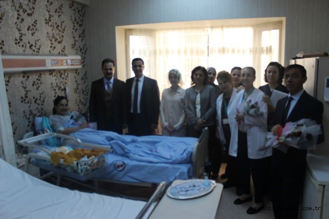 Bebeğinizi en az 6 ay emzirin