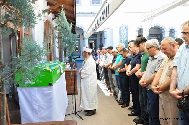 Ceran, kalp krizine yenik düştü
