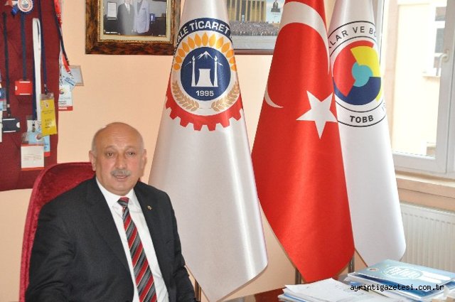 Çiftçinin gözü kar yağışında