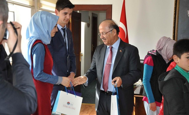 Çocuklarımız eğleniyor