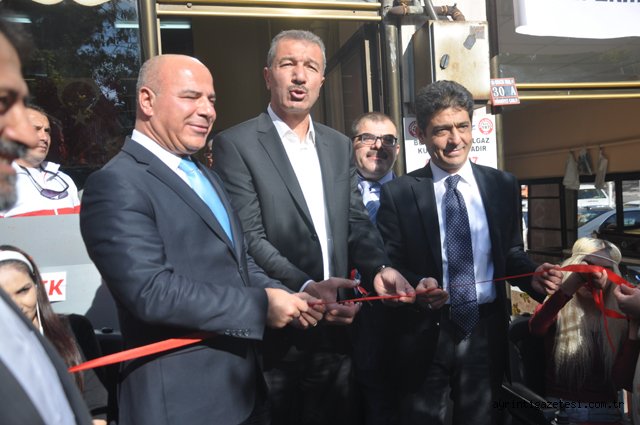 Engeller aşılıyor