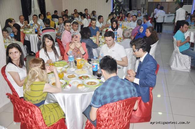 Gülenler Ailesi’ni buluşturan iftar