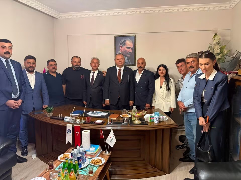 MHP Kırıkkale’de sahaya indi esnafın talepleri masada - 5