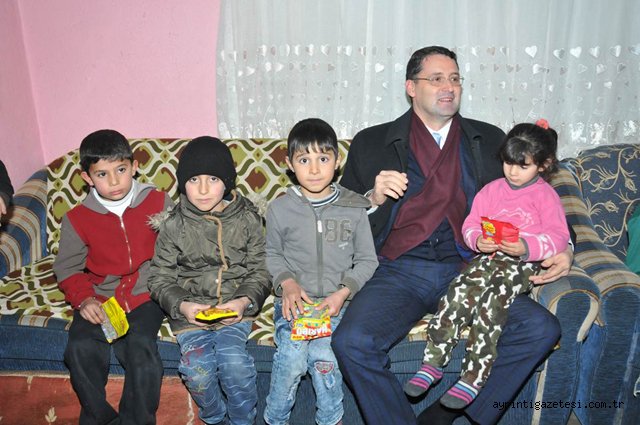 Haktankaçmaz, göçmen aileleri ziyaret etti