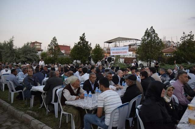 Halkımızla olmaktan mutluyuz