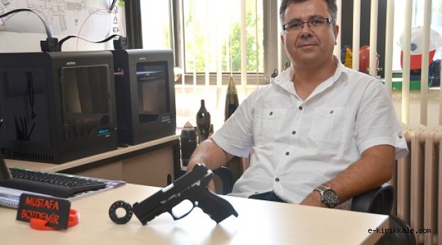KÜ’de 3 boyutlu silah prototipi yapıyor