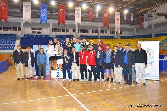 Kurumlar arası masa tenisi