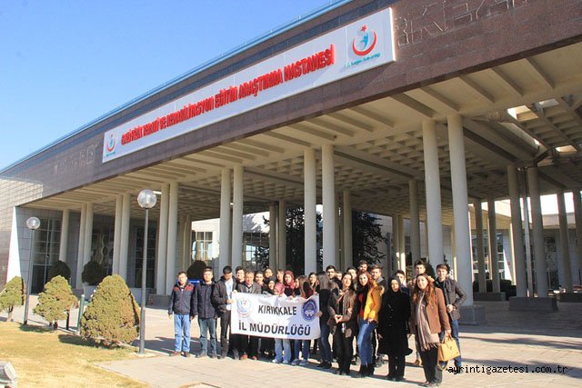 KYK’lı öğrencilerden Gazilere Anlamlı ziyaret
